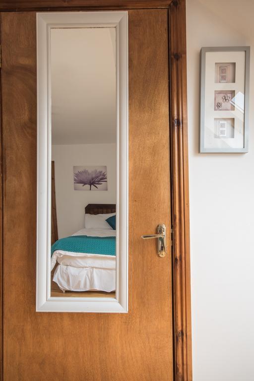 Restmore B&B Annascaul Экстерьер фото