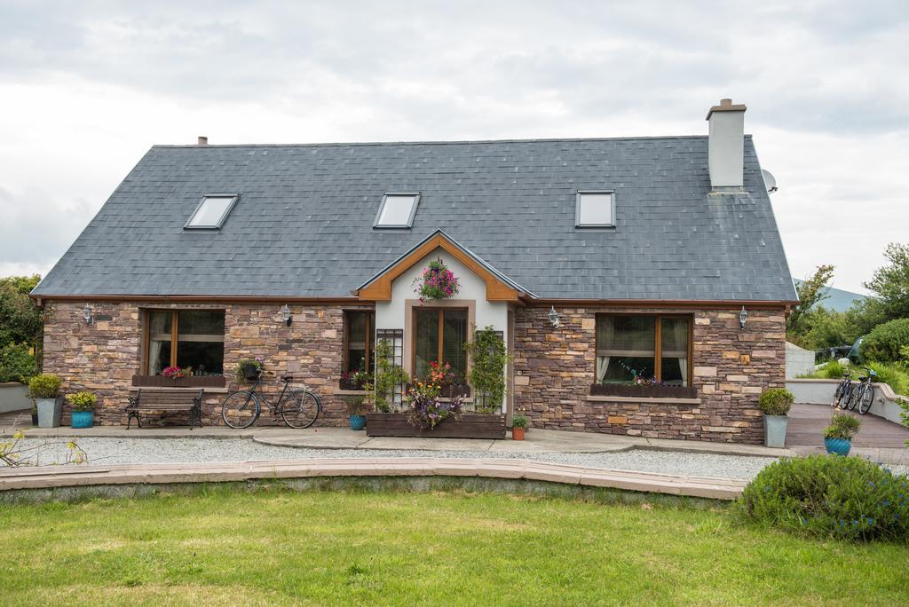 Restmore B&B Annascaul Экстерьер фото