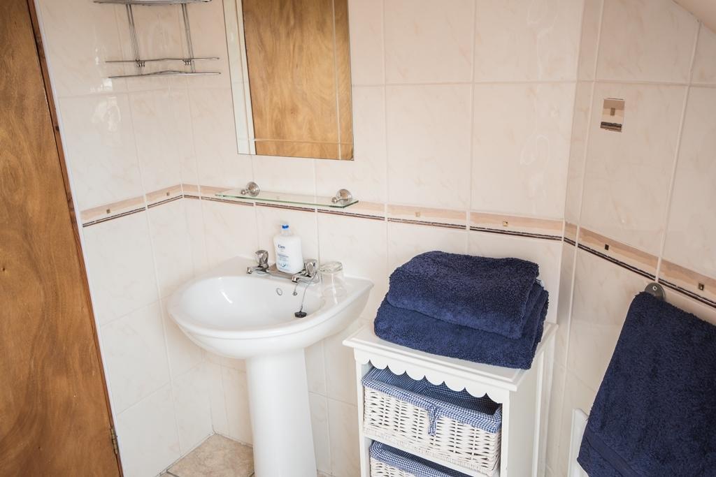 Restmore B&B Annascaul Экстерьер фото